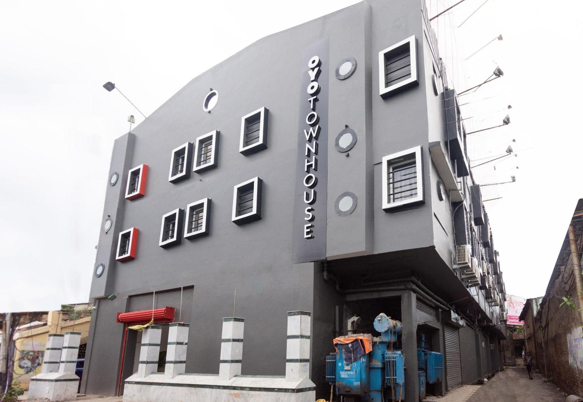 Townhouse Hotel Mannat International 加尔各答 外观 照片